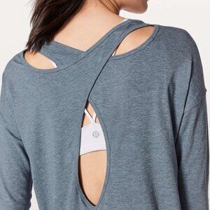Lululemon Gray Long Sleeve Top Size 8 Gray